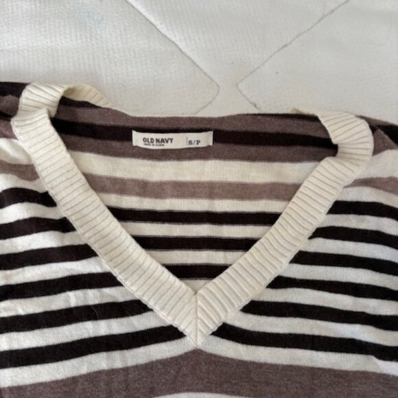 Old Navy Small striped brown/beige sweater - Picture 3 of 3